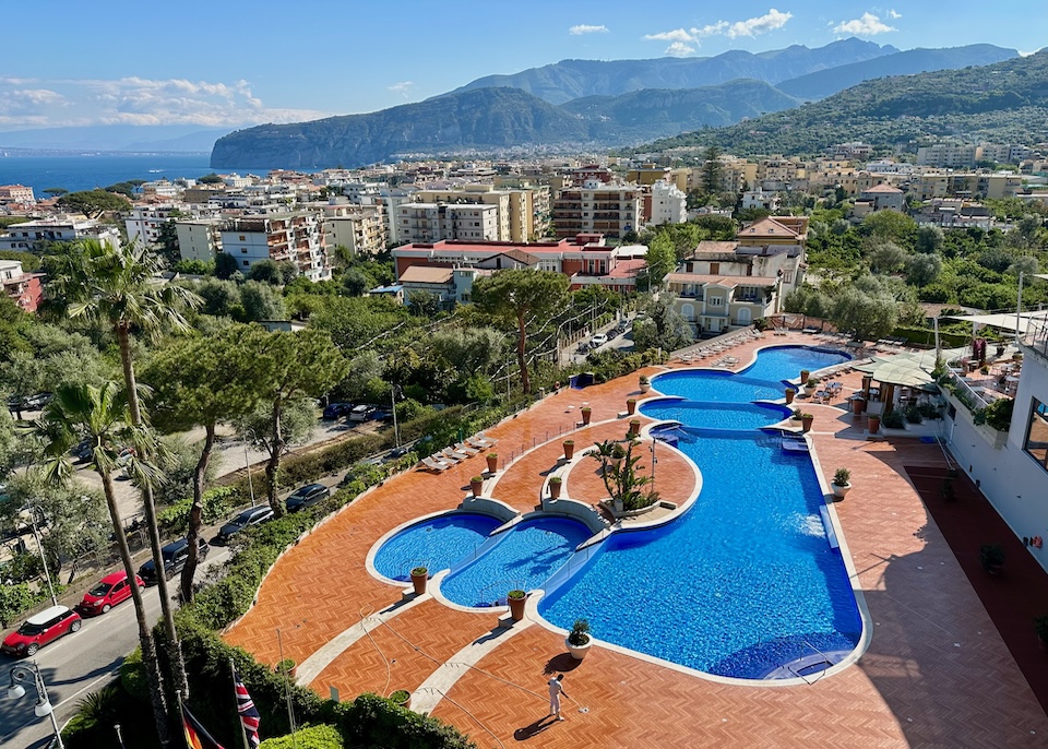 Freeform pool spread over multiple terraces at the Hilton Sorrento Palace