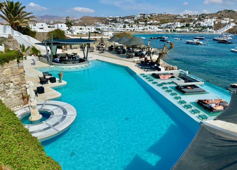 Luxury hotel in Ornos, Mykonos.