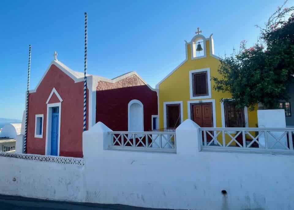 Chapel in Oia.