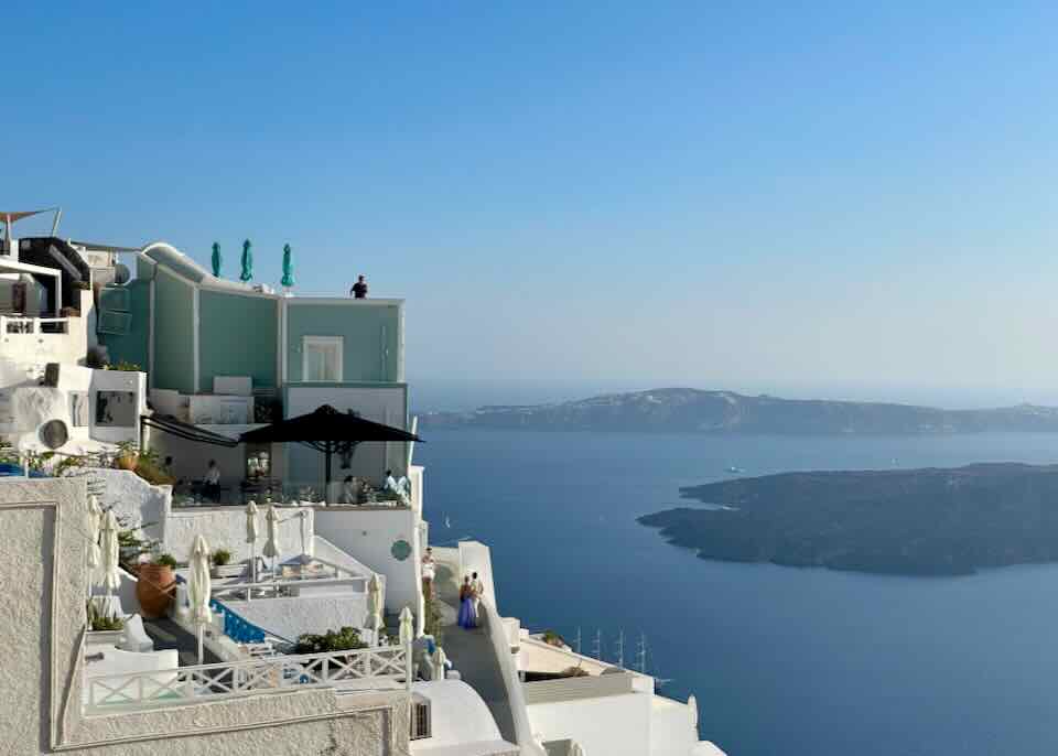 Restaurant in Imerovigli with caldera view.