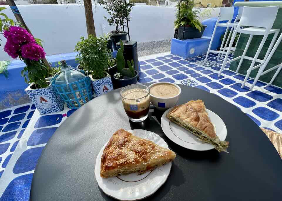 Santorini cafe.