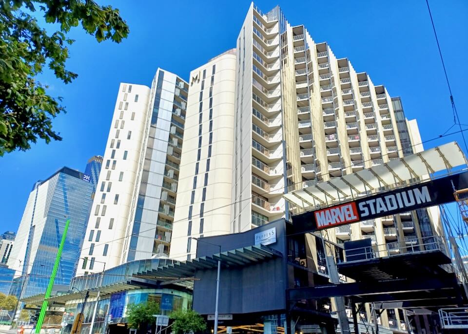 A tall cream colored building.