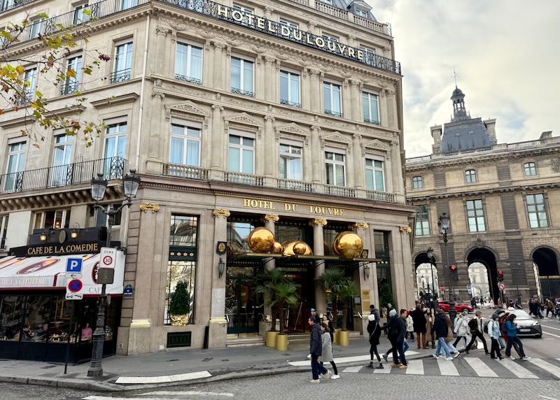 Paris hotel near Louvre Museum.