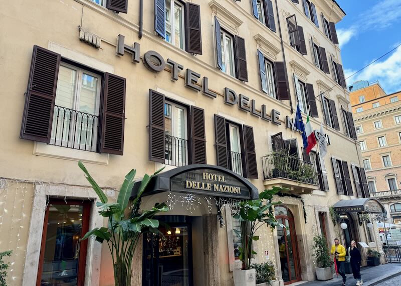 Good hotel near Trevi Fountain in Rome.