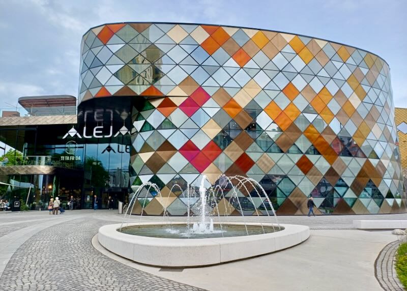 A diamond patterned colored-glass building.