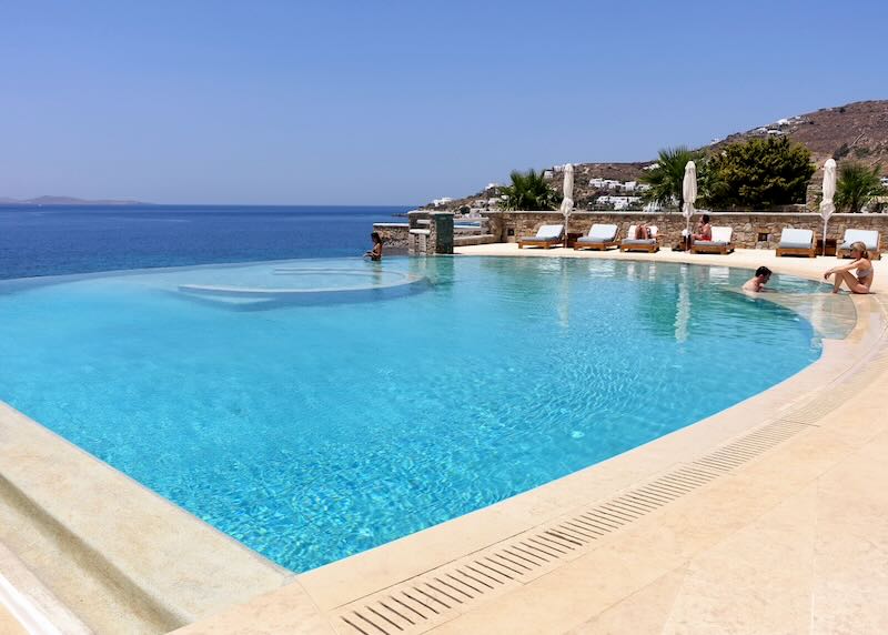 Pool with a sea view at Anax hotel.