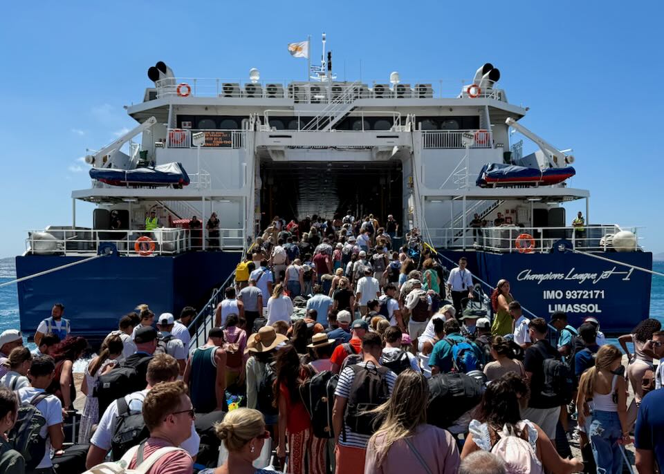 The fastest ferry from Santorini to Naxos.
