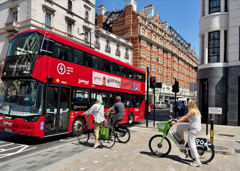 Staying in London and getting around by bike.