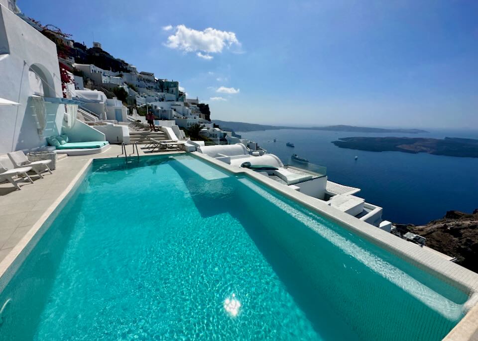 Hotel with pool and caldera view in Imerovigli, Santorini.