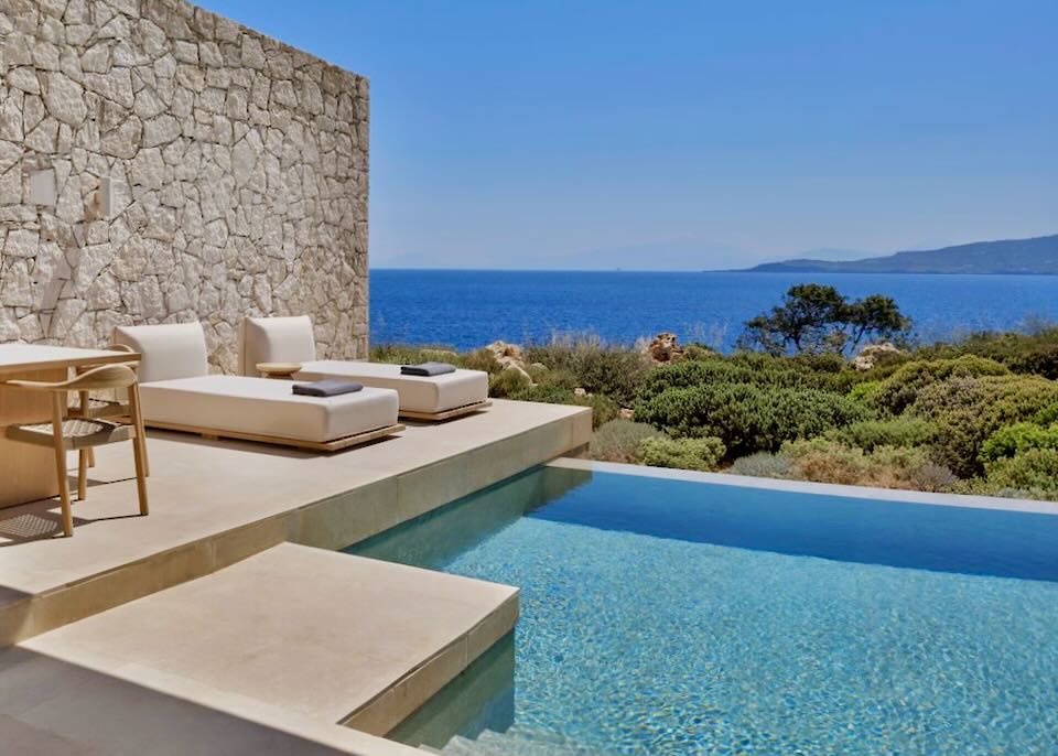5-star luxury resort near Chania.