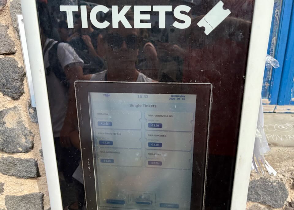 Ticket machine at Fira bus station.