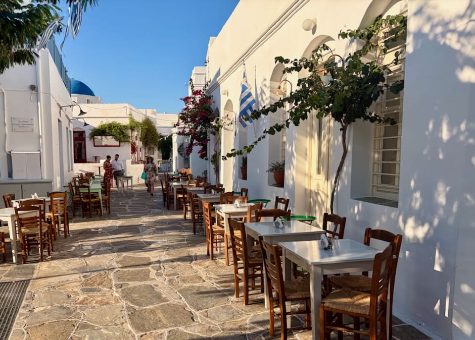 Apollonia, Sifnos.