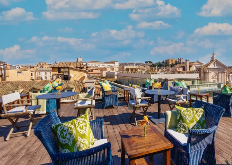 Singer hotel in Rome.