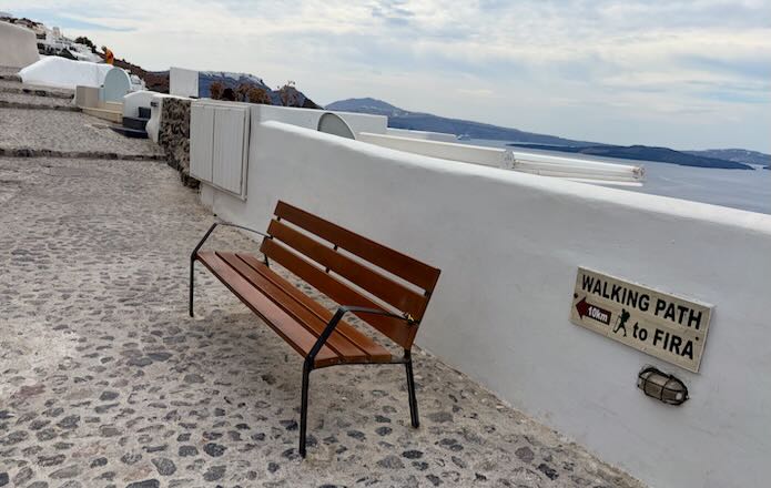 Start and finish of the caldera path.